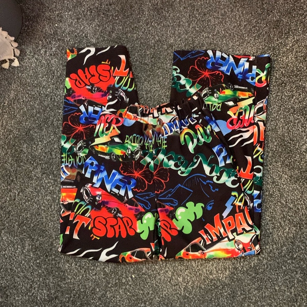 i’m selling these pants